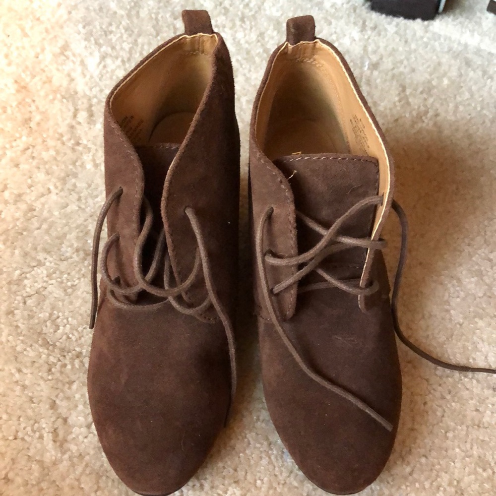 Nine West Brown Booties